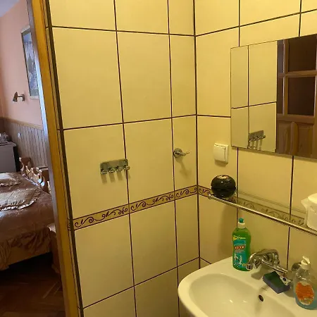 Wynajem Pokoi Gościnnych Jaś I Małgosia *