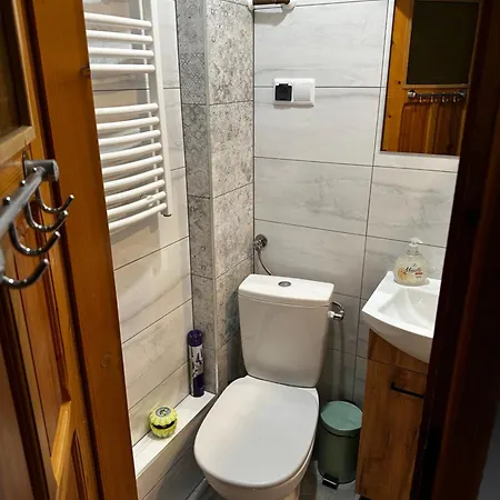 Wynajem Pokoi Goscinnych Jas I Malgosia Hostel Zakopane